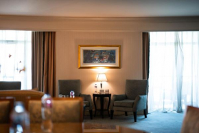 Xperience Suites-Four Seasons Nile Plaza